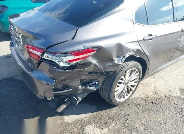 4T1B11HK8JU013277 2018 2018 Toyota Camry- Xle 6