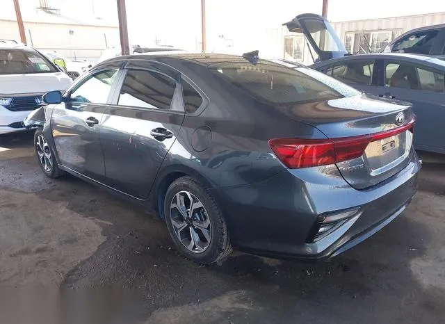 3KPF24AD2ME294575 2021 2021 KIA Forte- Lxs 3