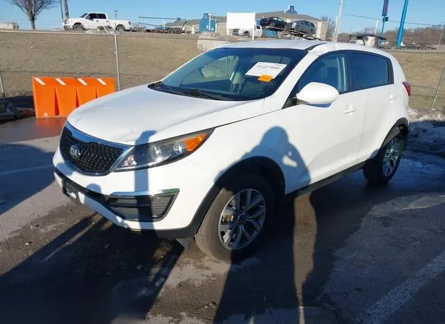 KNDPB3AC5F7758614 2015 2015 KIA Sportage- LX 2