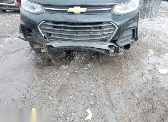 KL7CJPSB6KB811047 2019 2019 Chevrolet Trax- LT 6