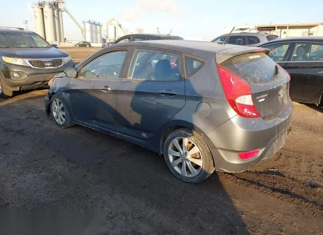 KMHCU5AE3DU065167 2013 2013 Hyundai Accent- SE 3