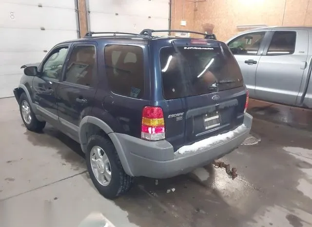 1FMYU04142KD32584 2002 2002 Ford Escape- Xlt 3