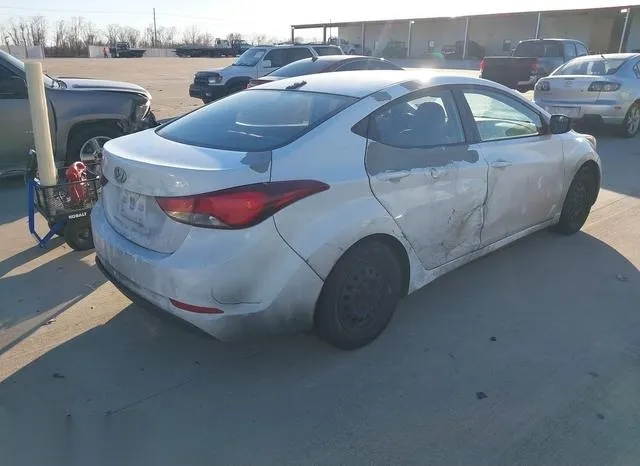 5NPDH4AE3GH783565 2016 2016 Hyundai Elantra- SE 4