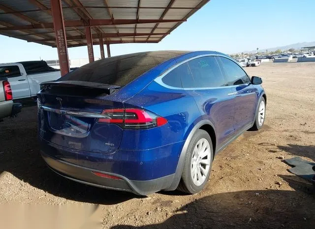 5YJXCBE26JF101879 2018 2018 Tesla Model X- 100D/75D/P100D 4