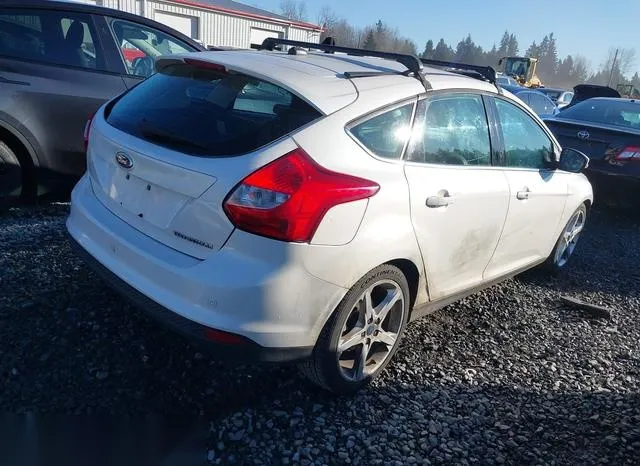 1FAHP3N27CL304770 2012 2012 Ford Focus- Titanium 4