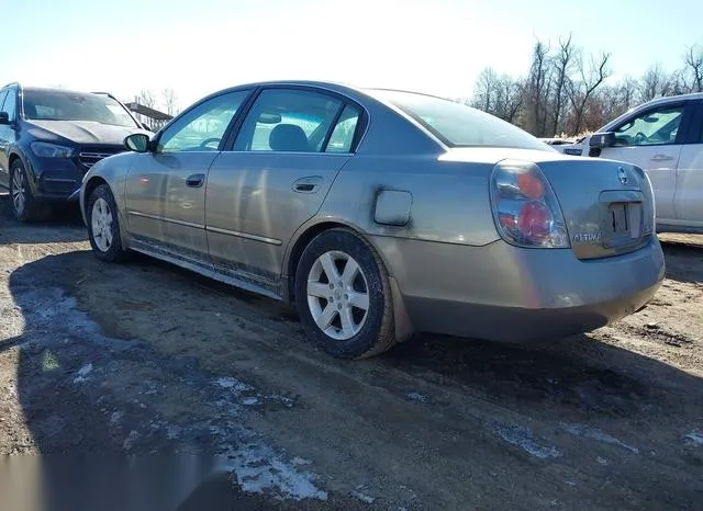 1N4AL11D02C268041 2002 2002 Nissan Altima- 2-5 S 3