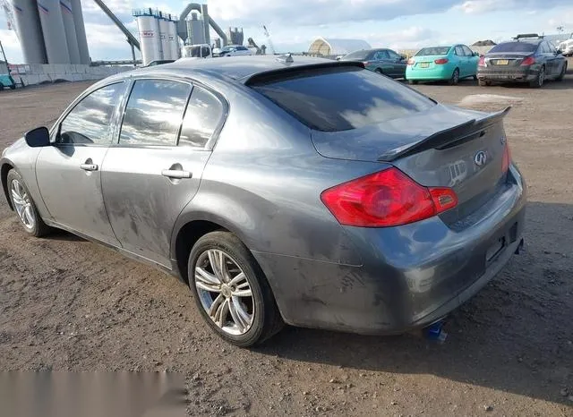 JN1CV6AR1FM522428 2015 2015 Infiniti Q40 3