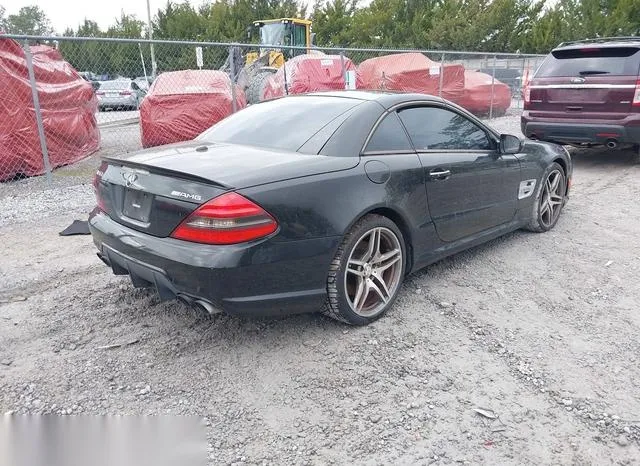 WDBSK70F29F154671 2009 2009 Mercedes-Benz Sl 63 Amg 4