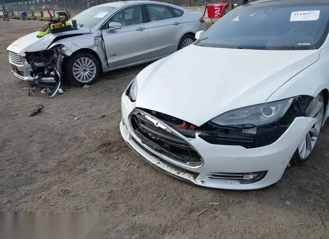 5YJSA4S28FF086082 2015 2015 Tesla Model S- 70D/85D/P85D 6