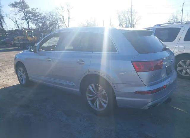 WA1LAAF77HD011466 2017 2017 Audi Q7- 3-0T Premium 3