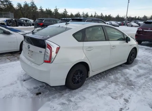 JTDKN3DU3F1881305 2015 2015 Toyota Prius 4