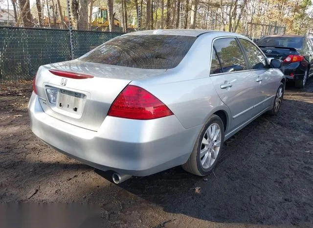 1HGCM66876A069077 2006 2006 Honda Accord- EX 4