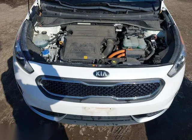 KNDCB3LC3H5100025 2017 2017 KIA Niro- FE 10