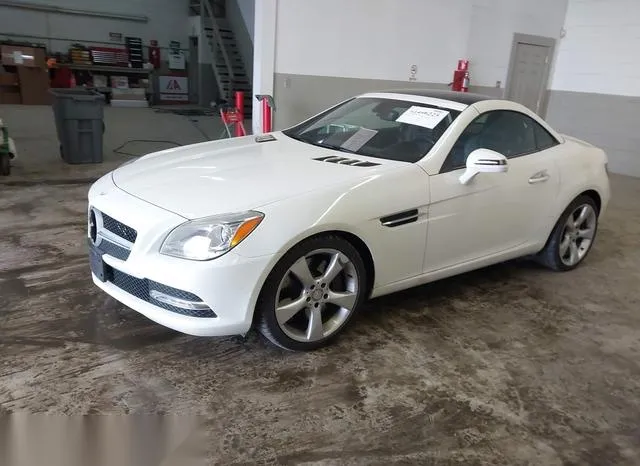 WDDPK5HA7CF033281 2012 2012 Mercedes-Benz SLK 350 2