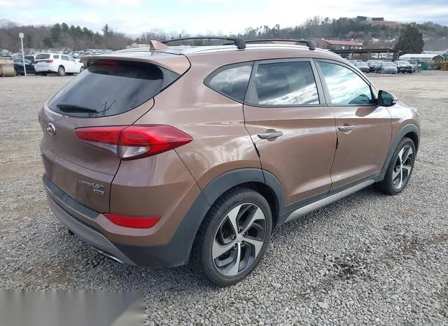 KM8J3CA2XHU372832 2017 2017 Hyundai Tucson- Limited 4