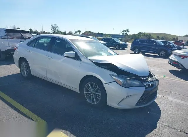 4T1BF1FK7FU113656 2015 2015 Toyota Camry- SE 1