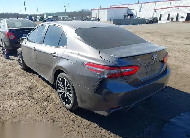 4T1B11HK8JU112911 2018 2018 Toyota Camry- SE 3