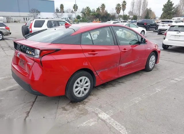 JTDKARFUXK3069302 2019 2019 Toyota Prius- LE 4