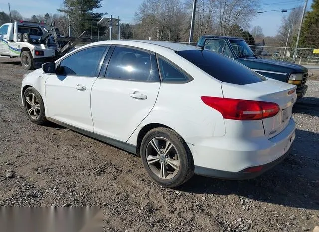 1FADP3FE9GL399281 2016 2016 Ford Focus- SE 3