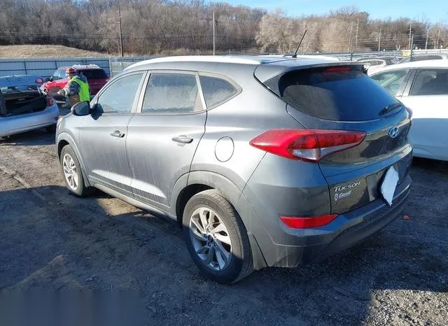 KM8J33A4XGU060235 2016 2016 Hyundai Tucson- SE 3