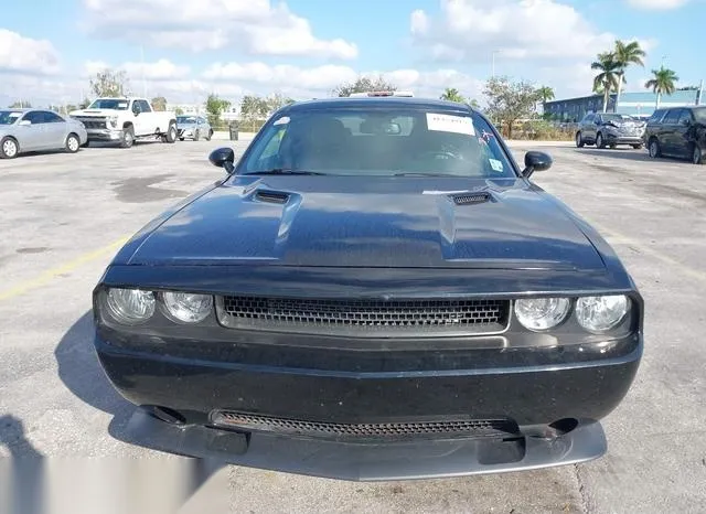 2C3CDYBT8DH500842 2013 2013 Dodge Challenger- R/T 6