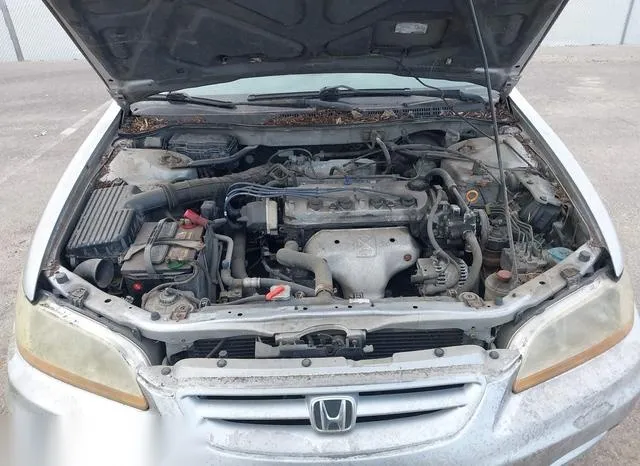 1HGCG31572A004484 2002 2002 Honda Accord- 2-3 EX 10