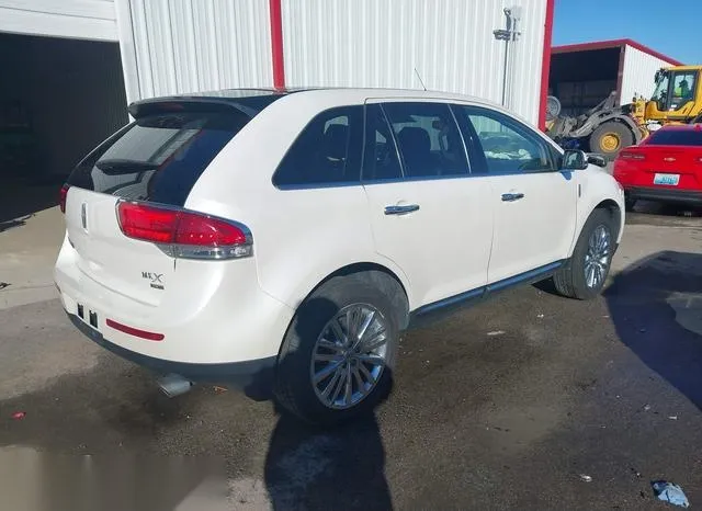 2LMDJ8JK6CBL12310 2012 2012 Lincoln MKX 4