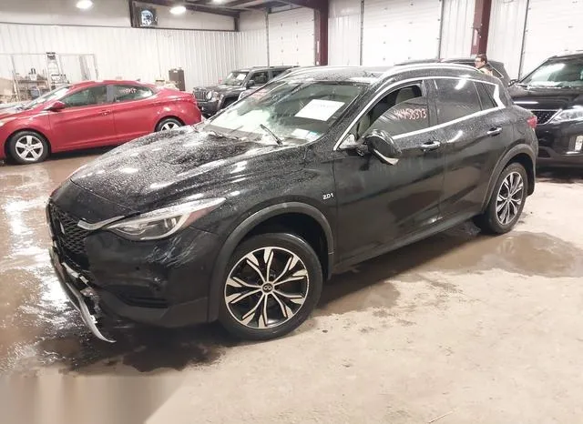 SJKCH5CR4KA010490 2019 2019 Infiniti QX30- Luxe 2