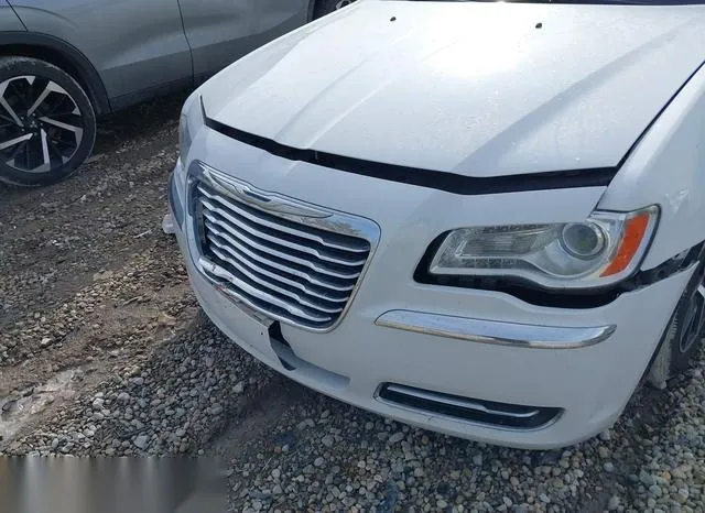 2C3CCAAG5CH104784 2012 2012 Chrysler 300 6