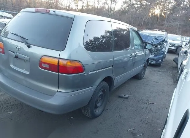 4T3ZF19C0XU138488 1999 1999 Toyota Sienna- CE 4