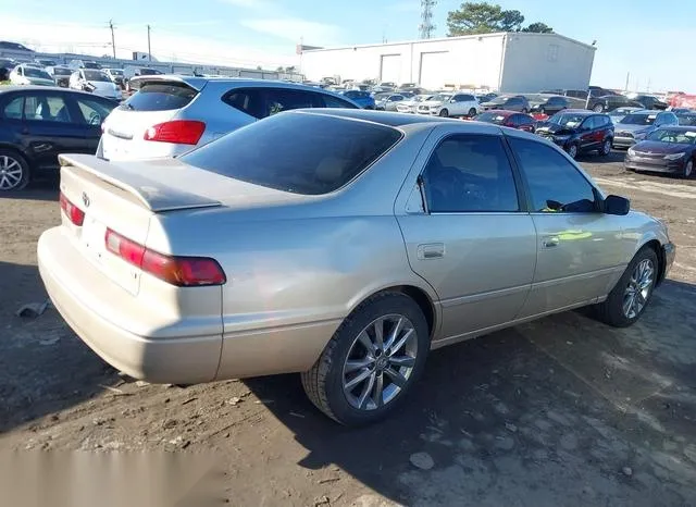 JT2BF22K2V0072674 1997 1997 Toyota Camry- Le V6 4