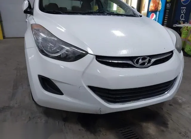 5NPDH4AE1DH158819 2013 2013 Hyundai Elantra- Gls 6