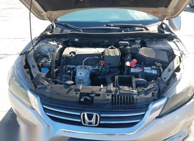 1HGCR2F33FA076039 2015 2015 Honda Accord- LX 10