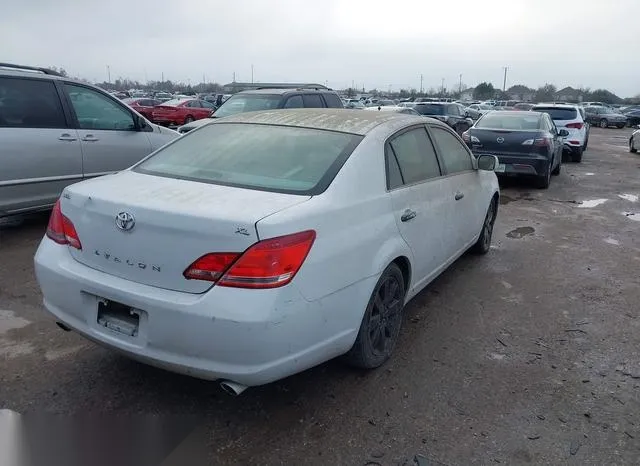 4T1BK36B25U036684 2005 2005 Toyota Avalon- Xls 4