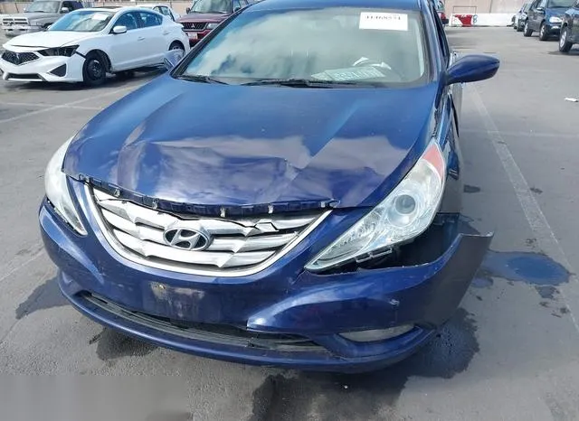 5NPEC4AC7CH370737 2012 2012 Hyundai Sonata- SE 6