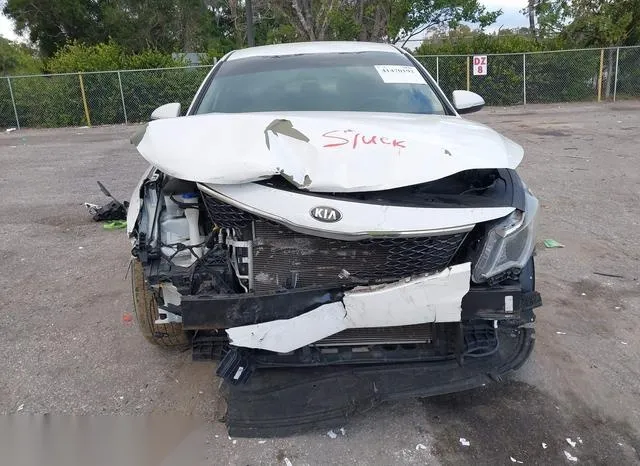 5XXGT4L38GG008245 2016 2016 KIA Optima- LX 6