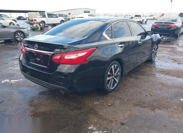 1N4AL3AP5GN321981 2016 2016 Nissan Altima- 2-5 SR 4