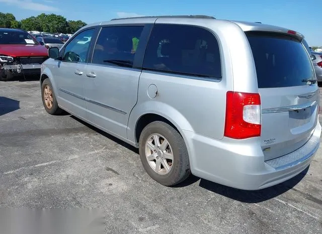 2A4RR5DG6BR665473 2011 2011 Chrysler Town and Country- Touring 3