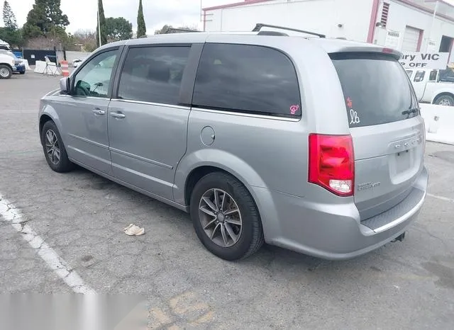 2C4RDGCG7HR573735 2017 2017 Dodge Grand Caravan- Sxt 3