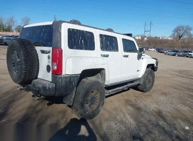 5GTDN136568112837 2006 2006 Hummer H3- SUV 4