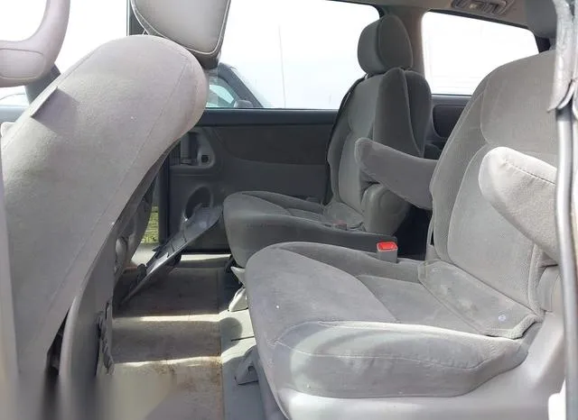 5TDZA22CX6S388271 2006 2006 Toyota Sienna- Xle 8