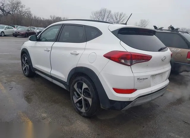 KM8J33A2XHU558578 2017 2017 Hyundai Tucson- Value 3