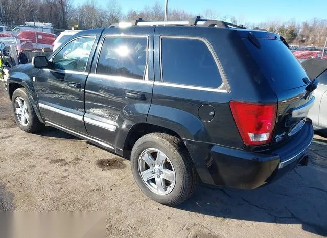 1J8HR682X6C323876 2006 2006 Jeep Grand Cherokee- Overland 3