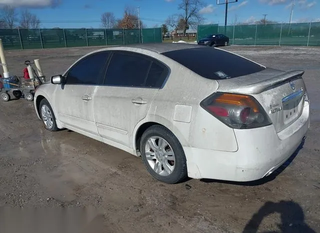 1N4AL2AP4BN477528 2011 2011 Nissan Altima- 2-5 S 3