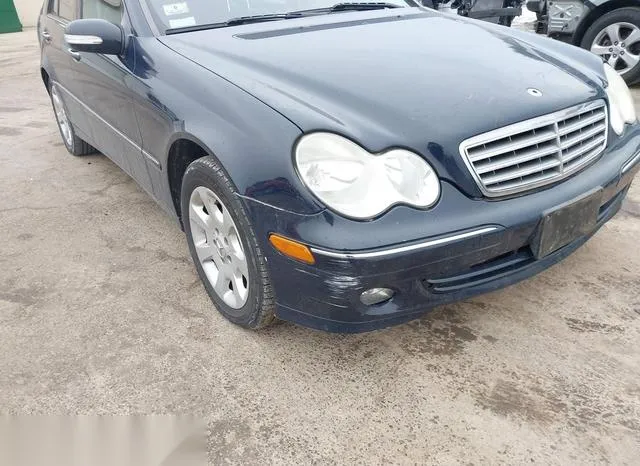 WDBRF81J95F703336 2005 2005 Mercedes-Benz C 240- Luxury 4Matic 6