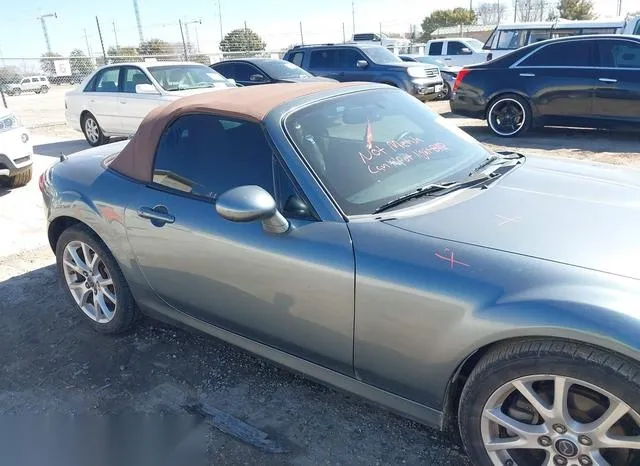 JM1NC2NFXD0227661 2013 2013 Mazda MX-5- Miata Grand Touring 6