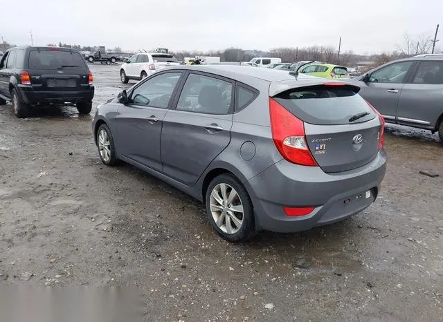 KMHCU5AE5DU117804 2013 2013 Hyundai Accent- SE 3