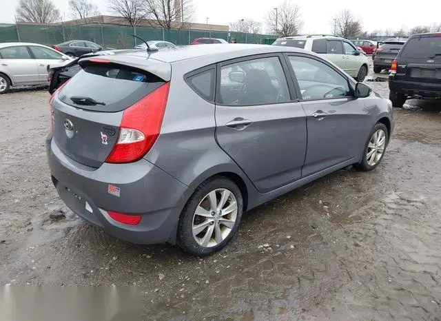 KMHCU5AE5DU117804 2013 2013 Hyundai Accent- SE 4