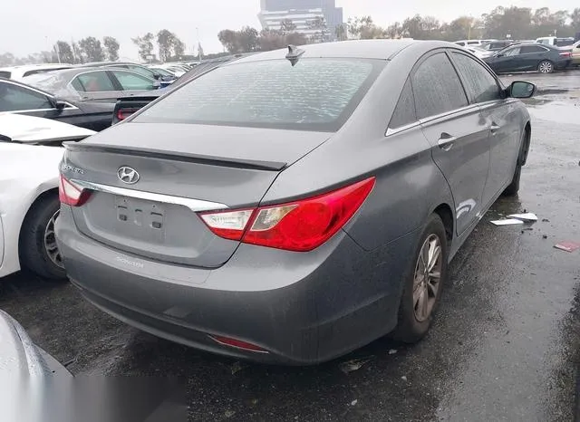 5NPEB4AC6DH780367 2013 2013 Hyundai Sonata- Gls 4