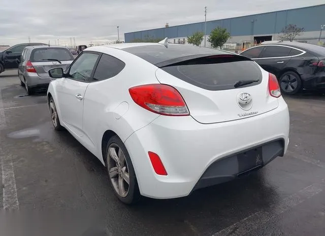 KMHTC6AD5FU232471 2015 2015 Hyundai Veloster 3